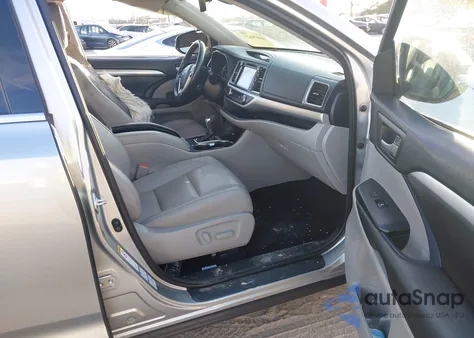 2017 Toyota Highlander Xle из США, поврежденный, VIN 5TDJZRFH6HS424044